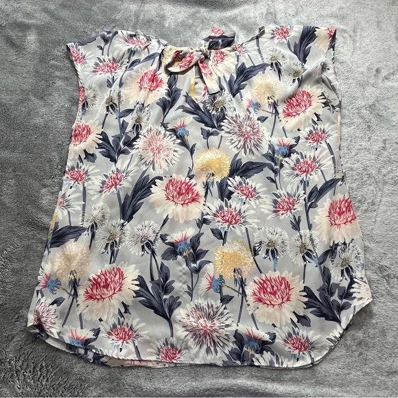 LC Lauren Conrad Large Floral Tie-Neck Cap Sleeve Top - White, Pink & Navy - Picture 7 of 10